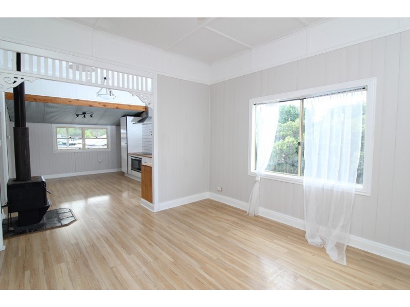 40 Emu Creek Road, Crows Nest QLD 4355