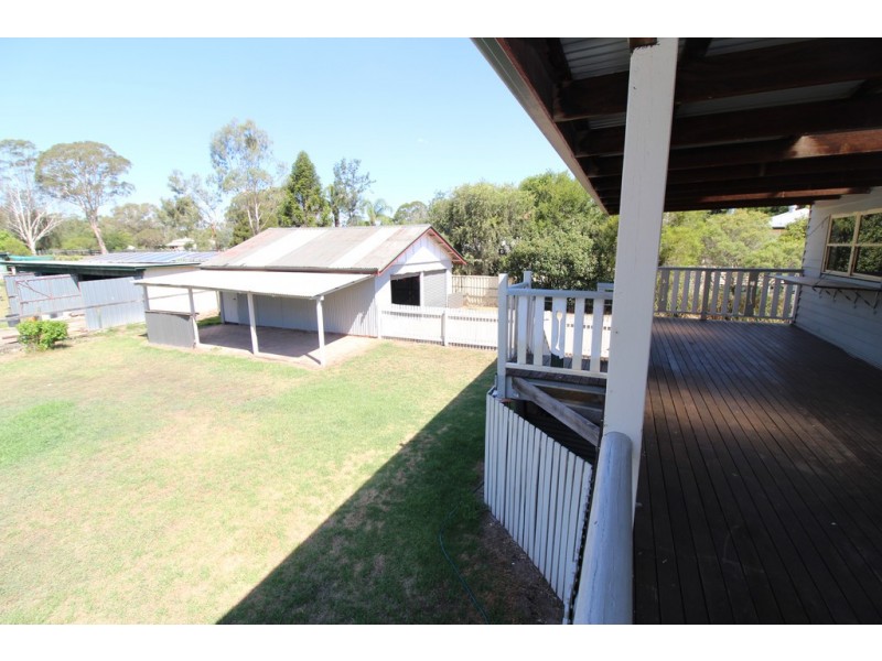 40 Emu Creek Road, Crows Nest QLD 4355