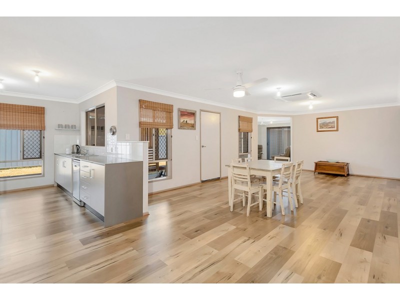 12 Market Street, Goombungee QLD 4354