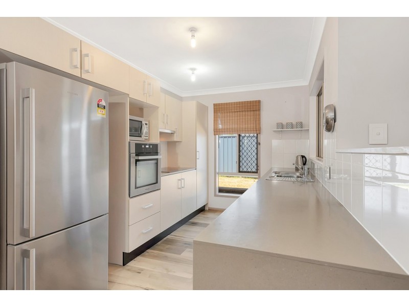 12 Market Street, Goombungee QLD 4354