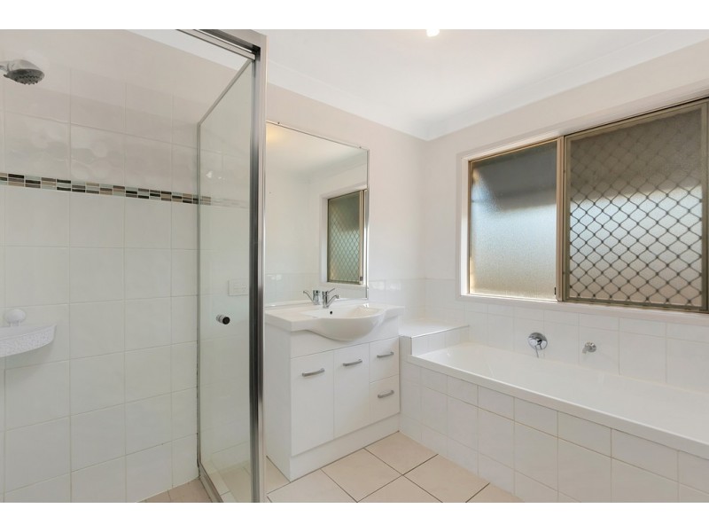 12 Market Street, Goombungee QLD 4354