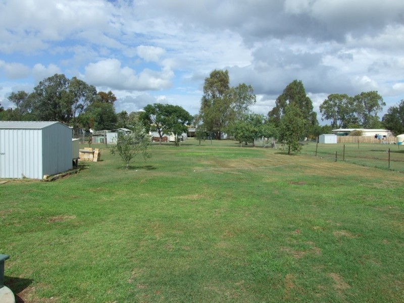 12 Market Street, Goombungee QLD 4354