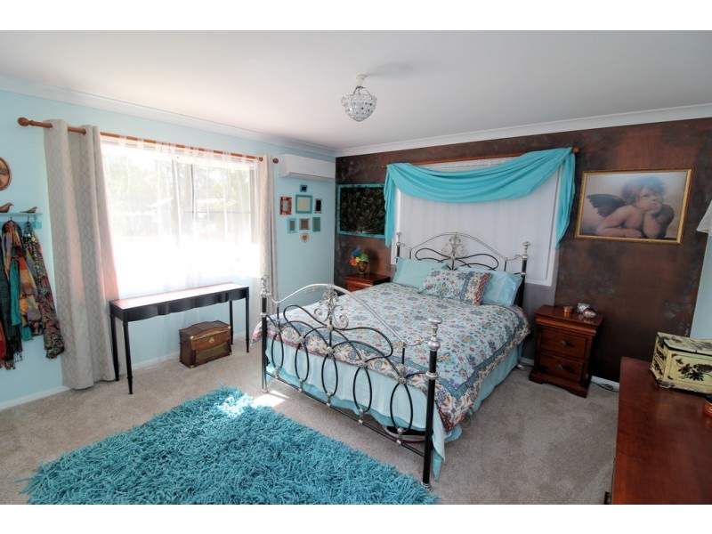 2 East Side Road, Crows Nest QLD 4355