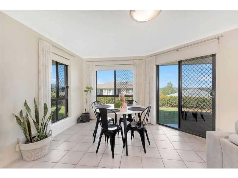 23 McShane Drive, Mount Kynoch QLD 4350