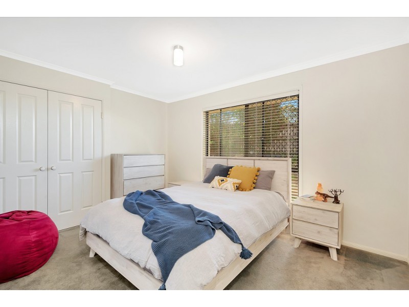 23 McShane Drive, Mount Kynoch QLD 4350