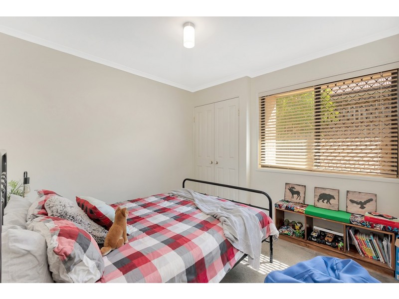 23 McShane Drive, Mount Kynoch QLD 4350