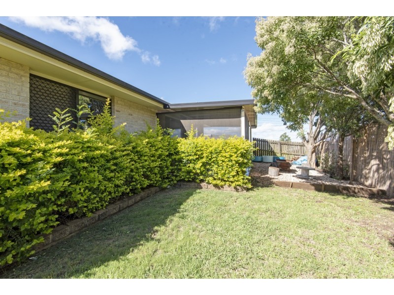23 McShane Drive, Mount Kynoch QLD 4350