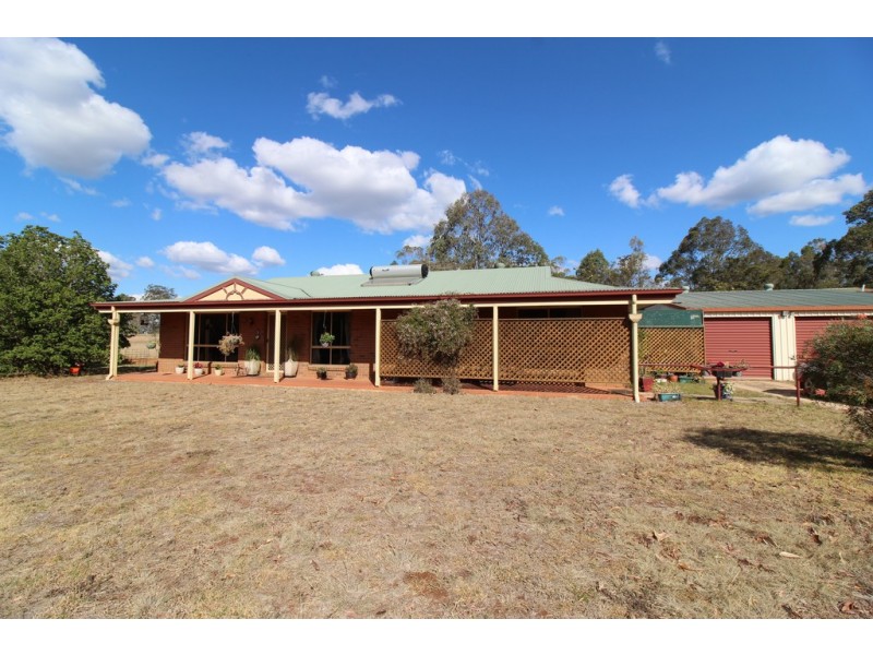21 Reushle Road, Cabarlah QLD 4352