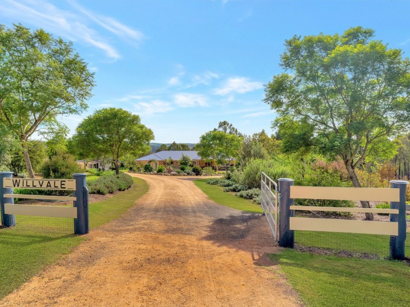 346 Valewood Road, Geham QLD 4352