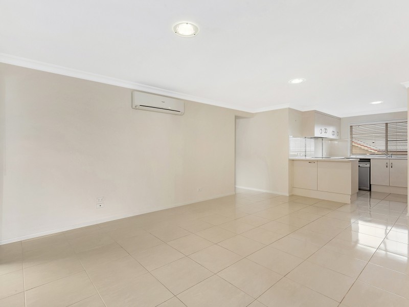 15 Naomi Drive, Crows Nest QLD 4355