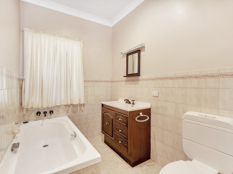 261 Anduramba Road, Crows Nest QLD 4355