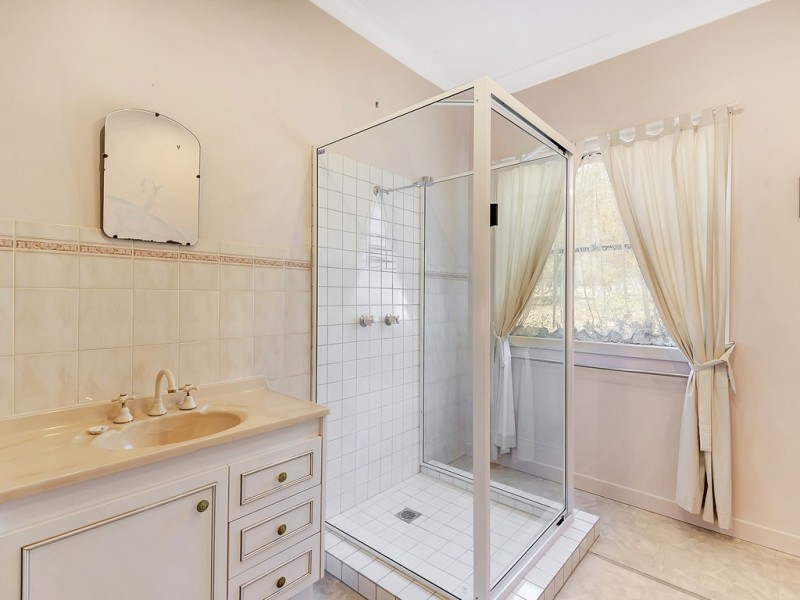 261 Anduramba Road, Crows Nest QLD 4355