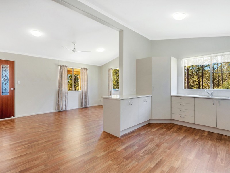 261 Anduramba Road, Crows Nest QLD 4355