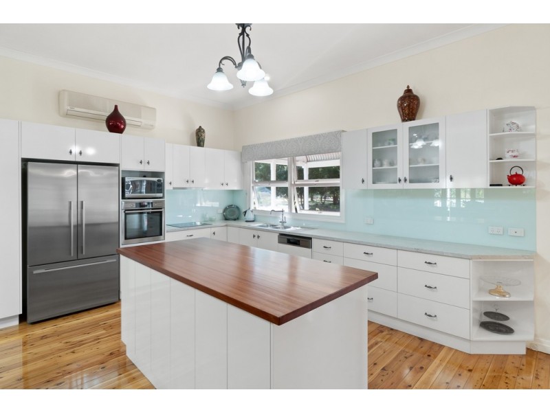 53 Barracks Road, Cabarlah QLD 4352