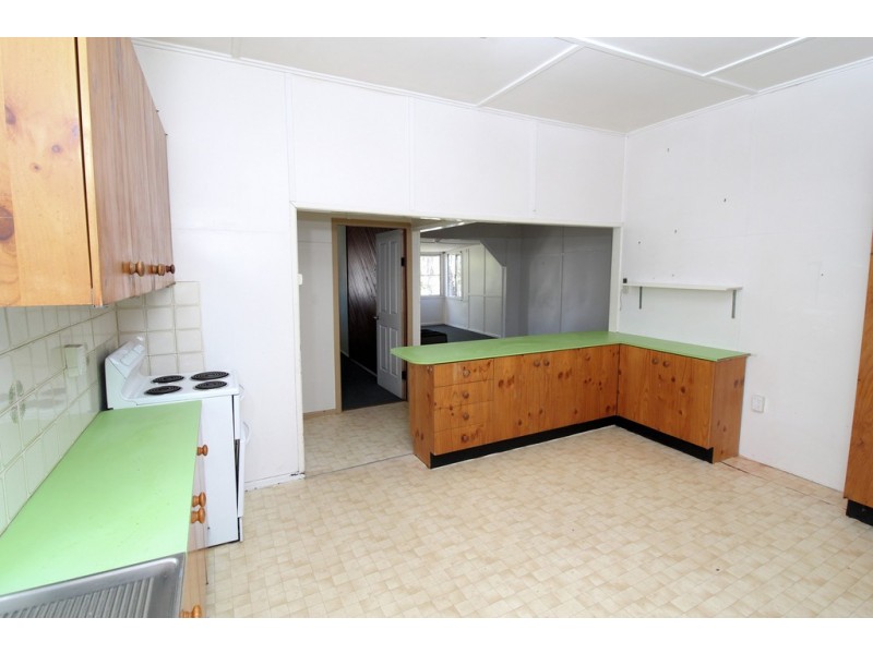 139 Mocatta Street, Goombungee QLD 4354