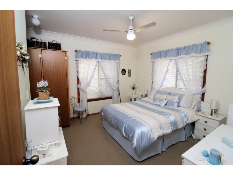 39 Charles Street, Crows Nest QLD 4355