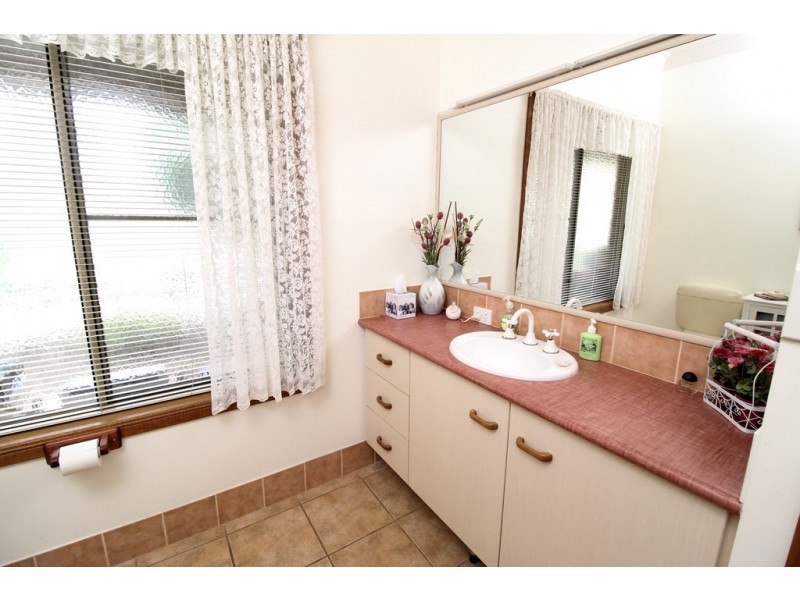 39 Charles Street, Crows Nest QLD 4355
