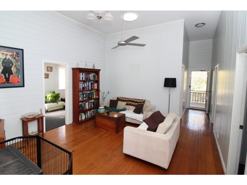 5 Gleeson Street, Crows Nest QLD 4355