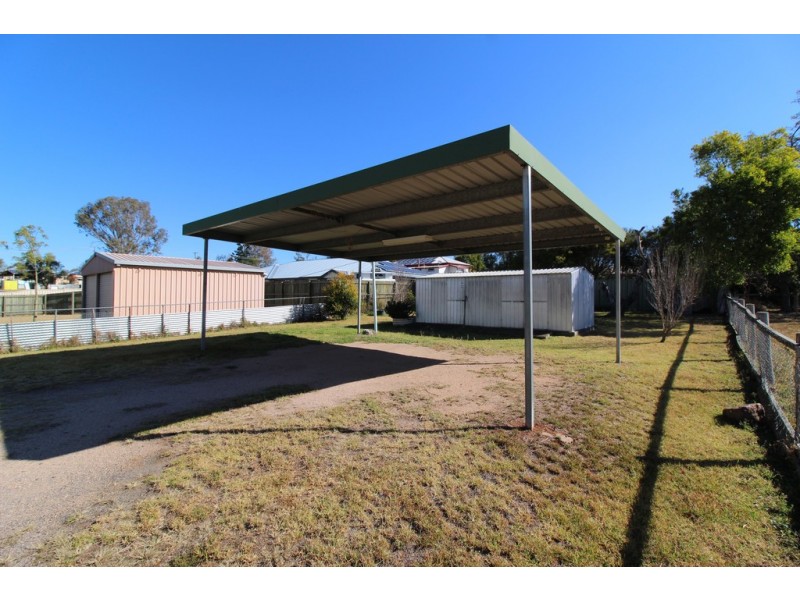 5 Gleeson Street, Crows Nest QLD 4355
