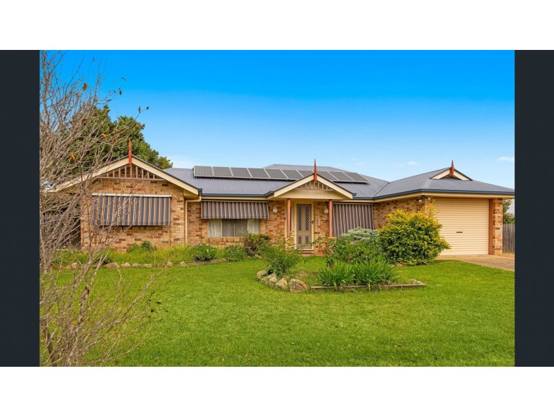 7 Melissa Court, Crows Nest QLD 4355