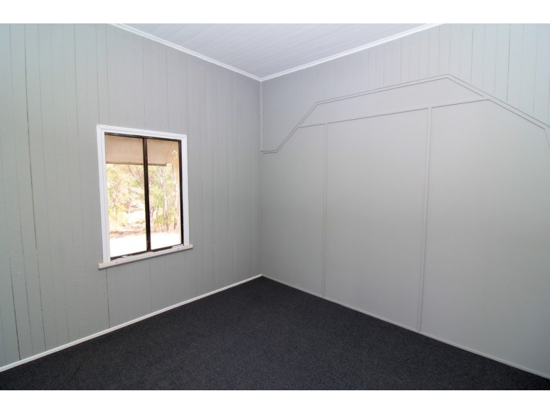14 Dingo Mountain Road, Crows Nest QLD 4355