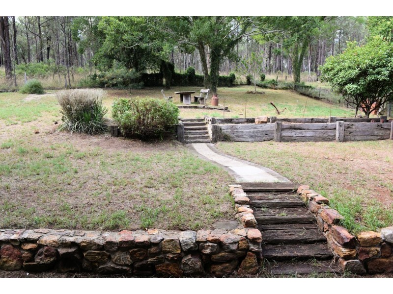 14 Dingo Mountain Road, Crows Nest QLD 4355