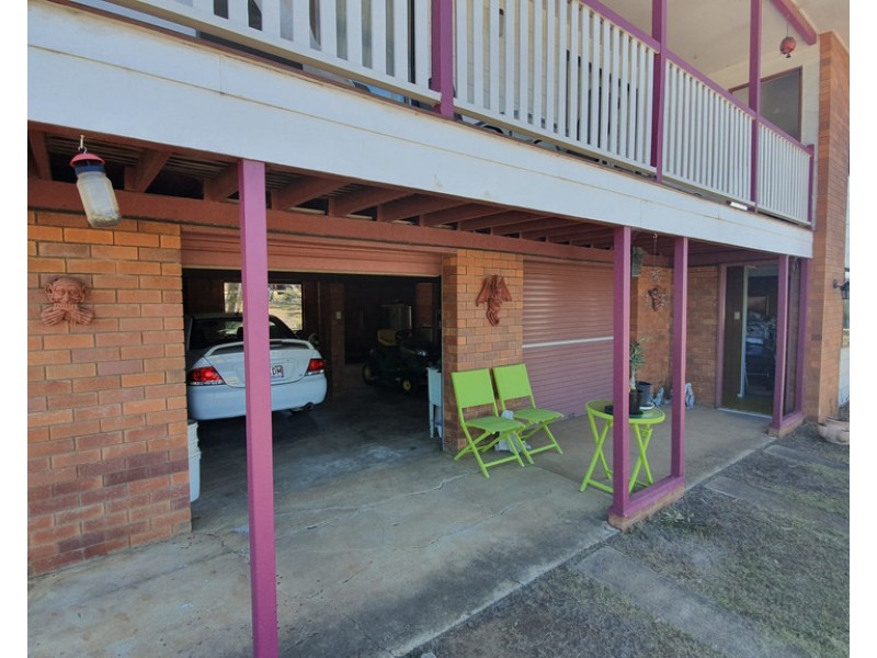 7 Munro Street, Cooyar QLD 4402