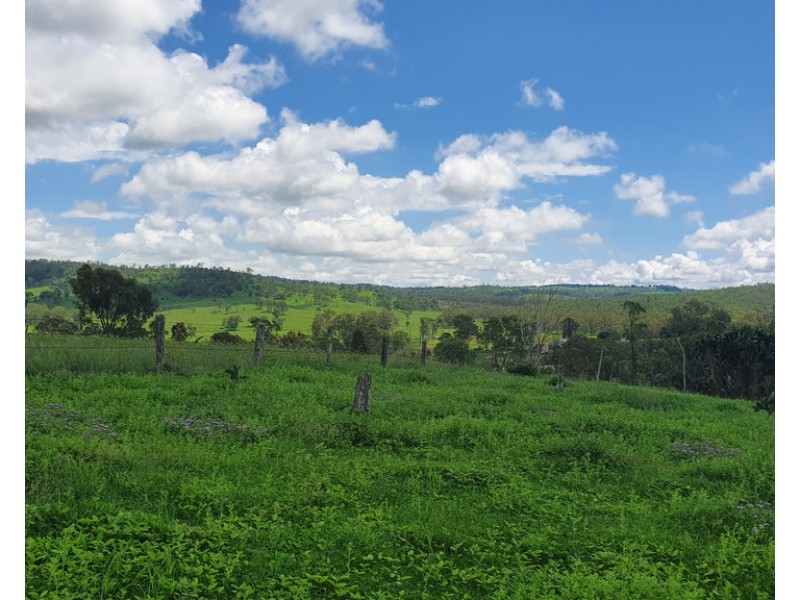 7 Munro Street, Cooyar QLD 4402