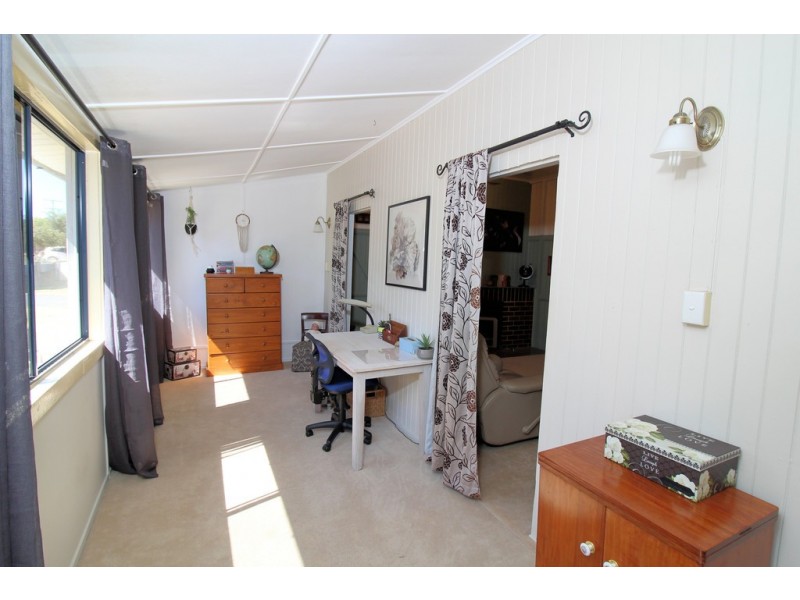 7 Nolan Street, Crows Nest QLD 4355
