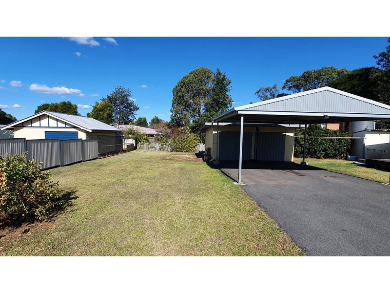 7 Nolan Street, Crows Nest QLD 4355