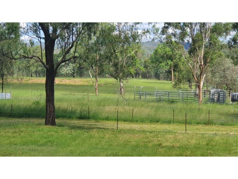 1072 Emu Creek Road, Emu Creek QLD 4355