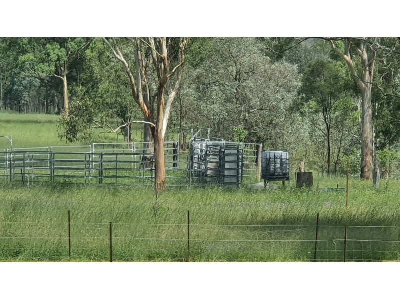 1072 Emu Creek Road, Emu Creek QLD 4355