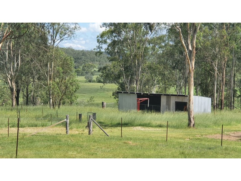 1072 Emu Creek Road, Emu Creek QLD 4355