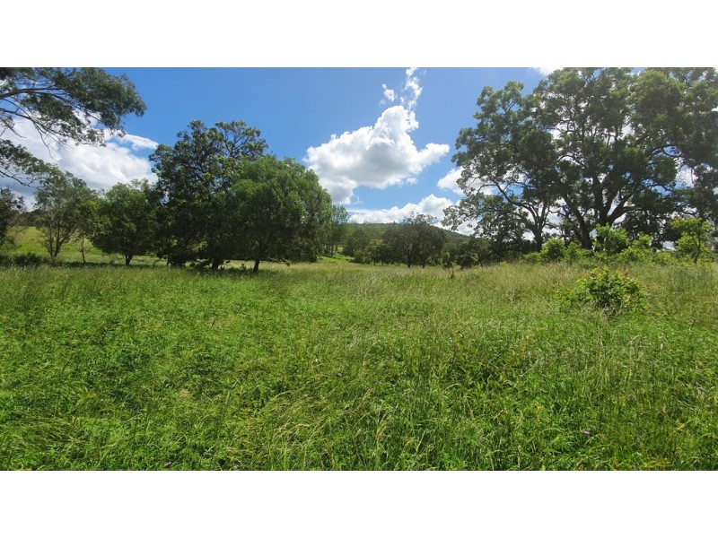 1072 Emu Creek Road, Emu Creek QLD 4355