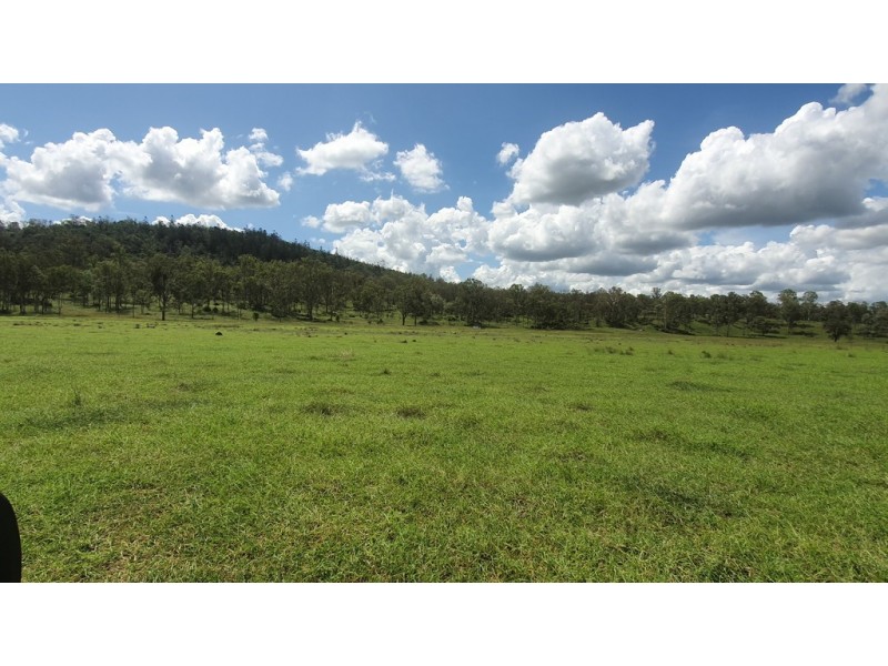 1072 Emu Creek Road, Emu Creek QLD 4355