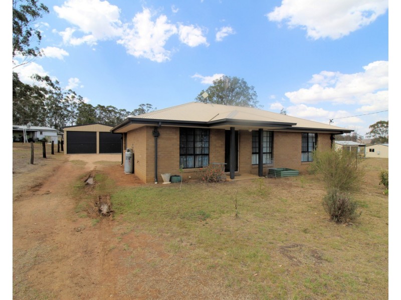 9 Malcolm Street, Cooyar QLD 4402