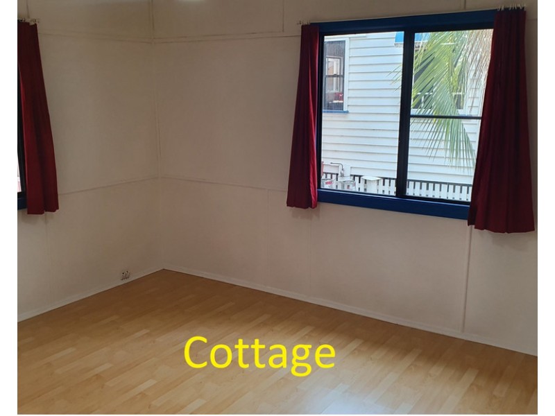 18 Esk Street, Crows Nest QLD 4355