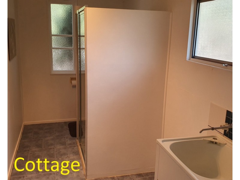 18 Esk Street, Crows Nest QLD 4355