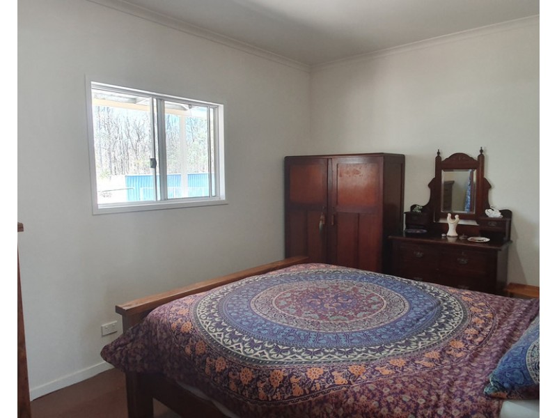 142 Dahl Road, Crows Nest QLD 4355