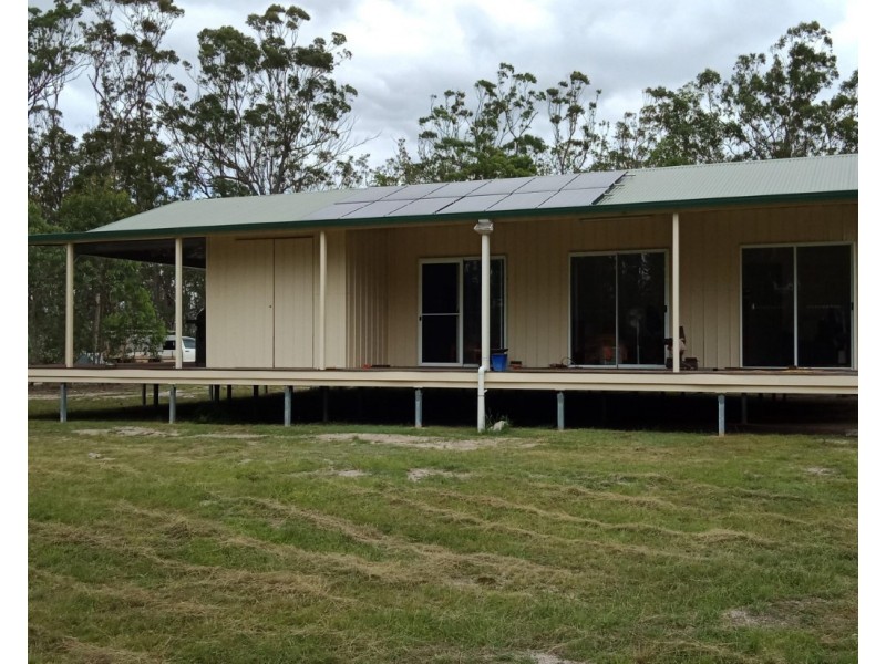 142 Dahl Road, Crows Nest QLD 4355