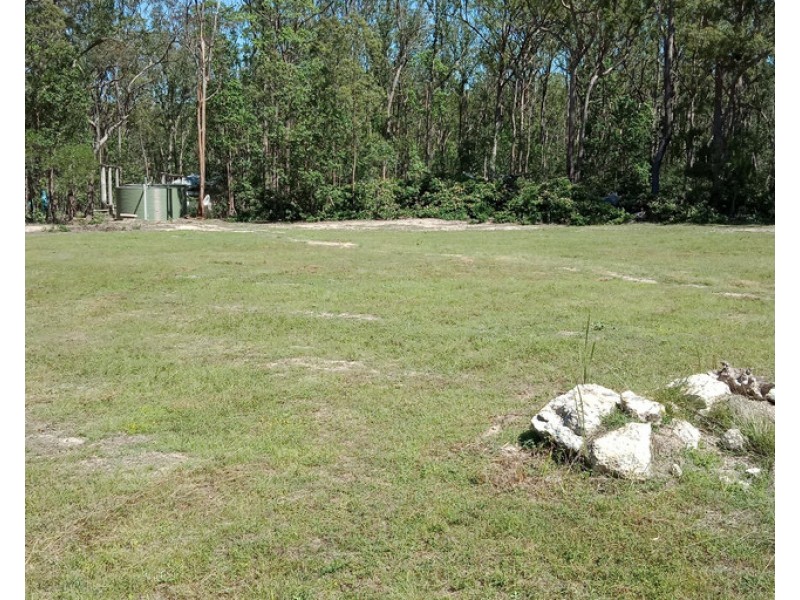 142 Dahl Road, Crows Nest QLD 4355