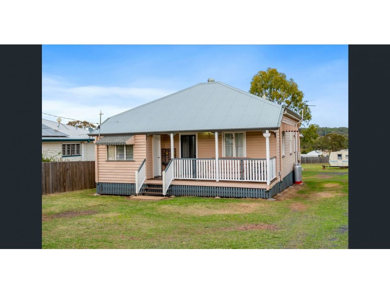 145 Mocatta Street, Goombungee QLD 4354