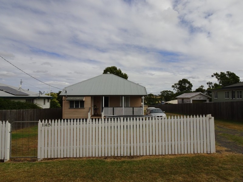 145 Mocatta Street, Goombungee QLD 4354