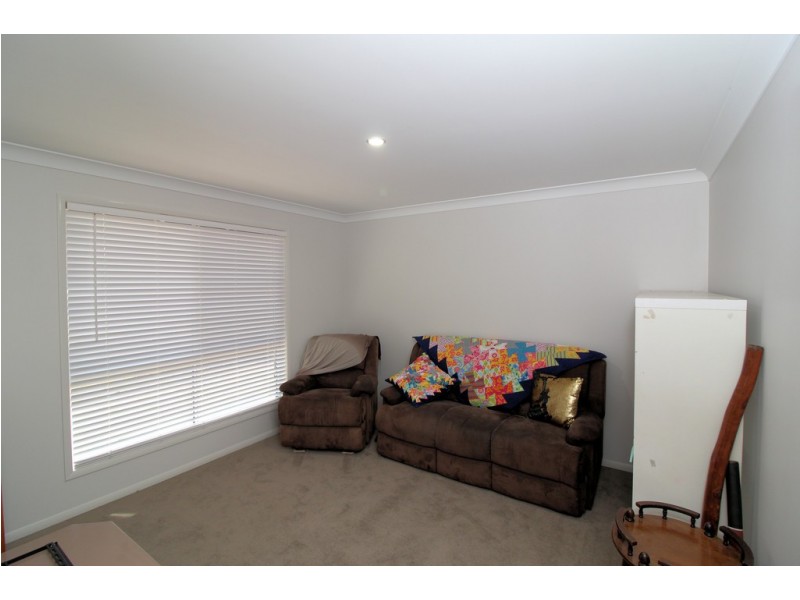 3 Jane Street, Crows Nest QLD 4355