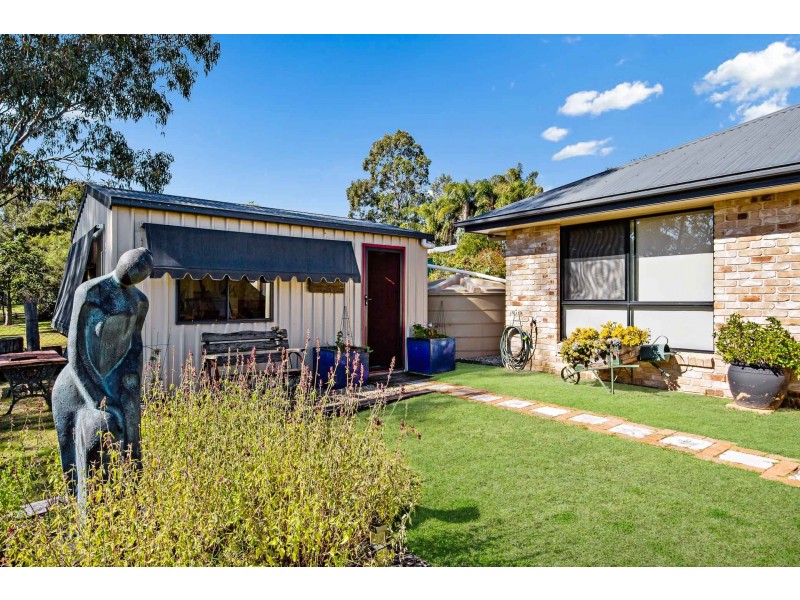 12a Albert Street, Crows Nest QLD 4355