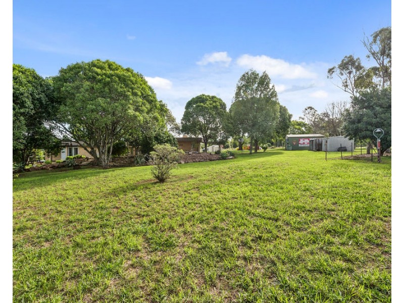 5 Kann Street, Haden QLD 4353