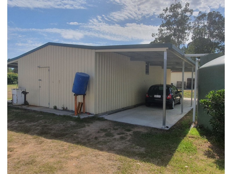 49 South Street, Crows Nest QLD 4355