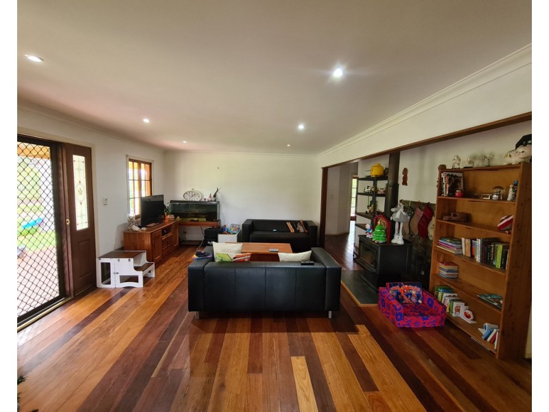 232 Back Creek Road, Crows Nest QLD 4355