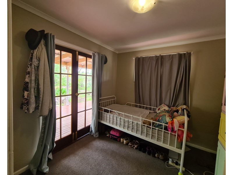 232 Back Creek Road, Crows Nest QLD 4355