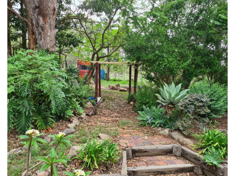 232 Back Creek Road, Crows Nest QLD 4355